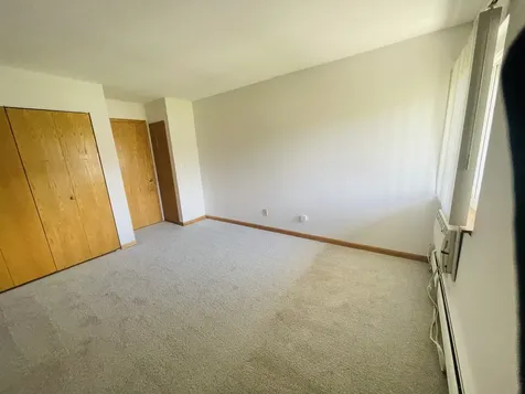 1806 Hemlock Place Schaumburg IL 60173