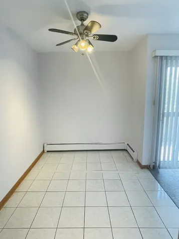 1806 Hemlock Place Schaumburg IL 60173