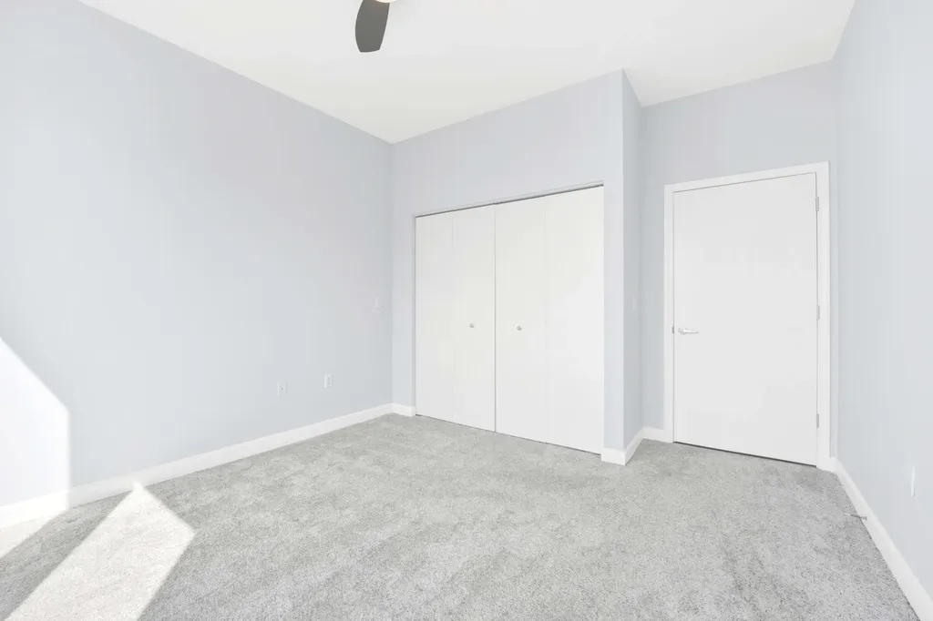 233 East 13th Street Chicago IL 60605