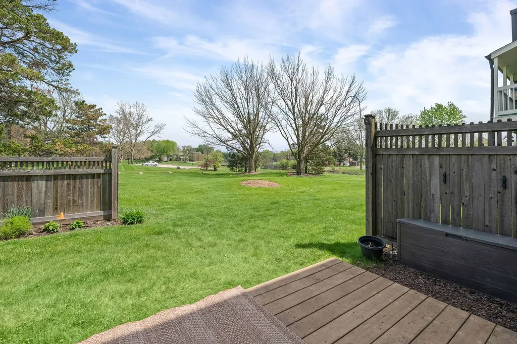 1477 South County Farm Road Wheaton IL 60189