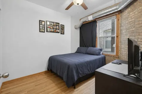 1651 West Pratt Boulevard Chicago IL 60626