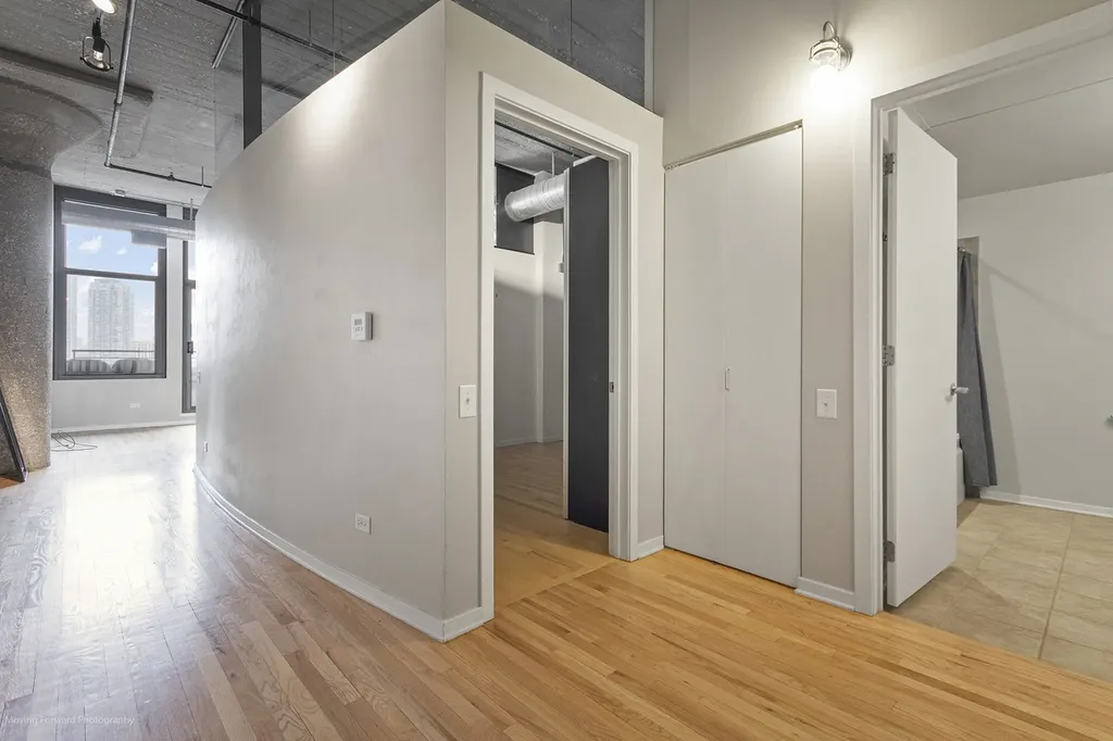 900 North Kingsbury Street Chicago IL 60610