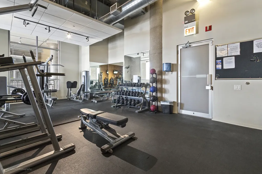 900 North Kingsbury Street Chicago IL 60610