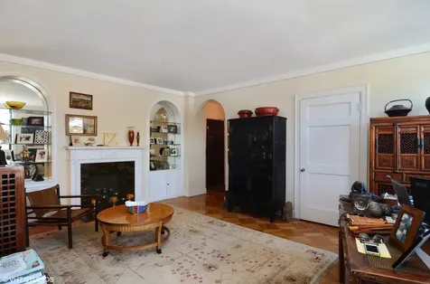 2000 North Lincoln Park West Avenue Chicago IL 60614