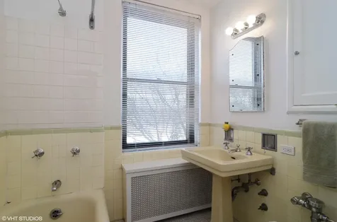 2000 North Lincoln Park West Avenue Chicago IL 60614