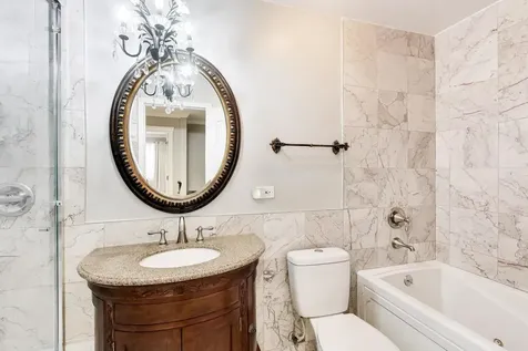 1631 East Greenwood Drive Mount Prospect IL 60056