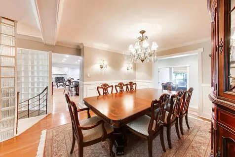 1631 East Greenwood Drive Mount Prospect IL 60056