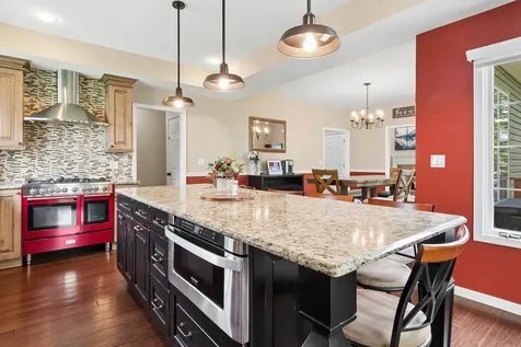 550 Rose Lane Bartlett IL 60103