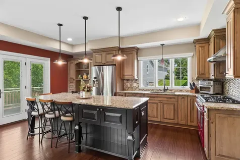 550 Rose Lane Bartlett IL 60103