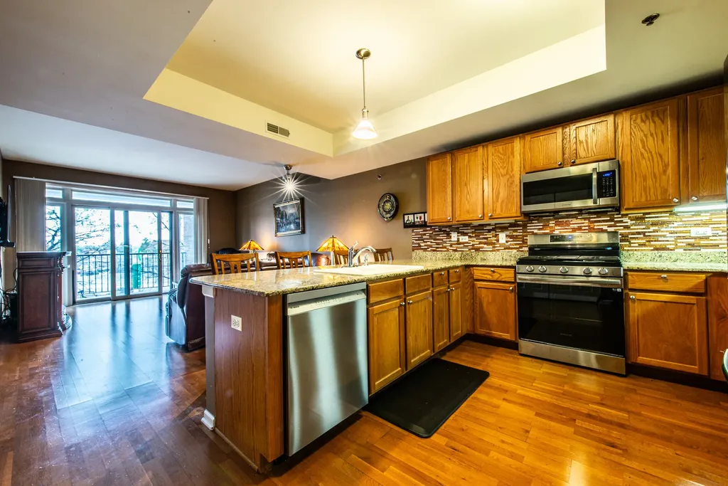 6400 North Northwest Highway Chicago IL 60631