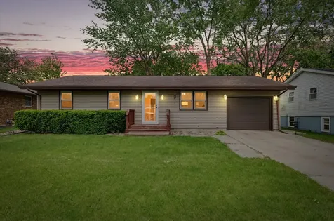 816 North Mohave Drive Pontiac IL 61764