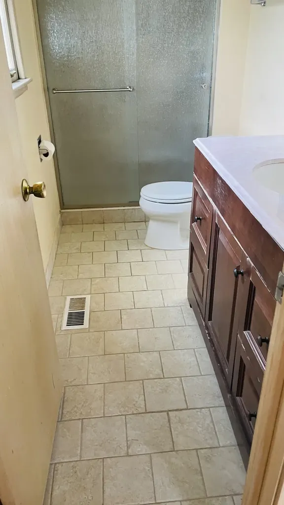 15W563 Diversey Avenue Elmhurst IL 60126