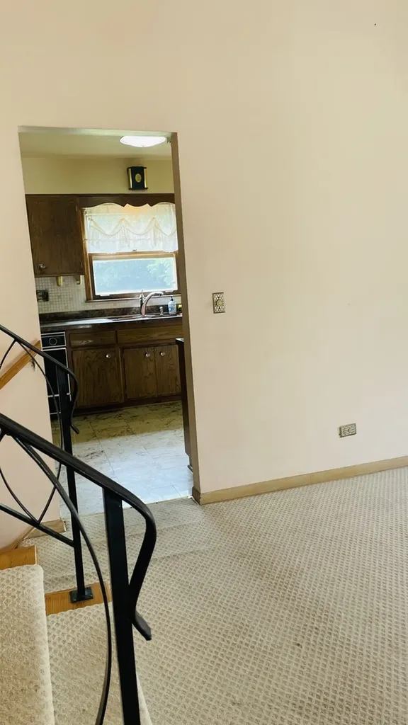 15W563 Diversey Avenue Elmhurst IL 60126