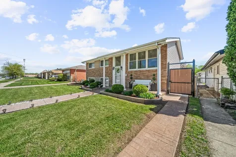 1329 Buffalo Avenue Calumet City IL 60409