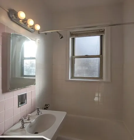 2536 North Sawyer Avenue Chicago IL 60647