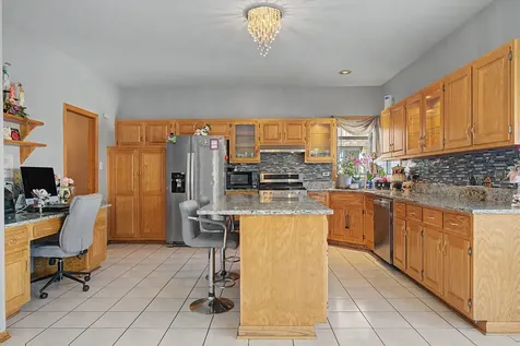 10745 Lockwood Avenue Oak Lawn IL 60453