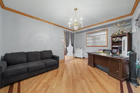 10745 Lockwood Avenue Oak Lawn IL 60453