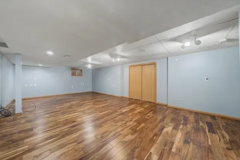 10745 Lockwood Avenue Oak Lawn IL 60453