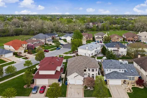 10745 Lockwood Avenue Oak Lawn IL 60453