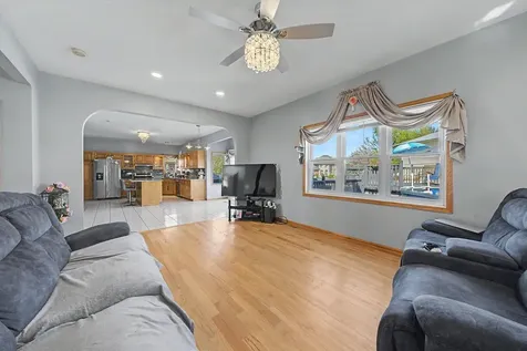 10745 Lockwood Avenue Oak Lawn IL 60453