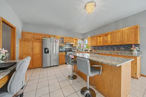 10745 Lockwood Avenue Oak Lawn IL 60453