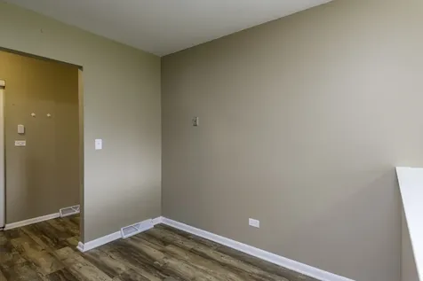 2625 Varonen Avenue Waukegan IL 60087