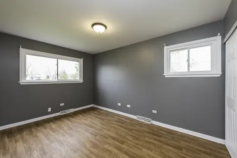 2625 Varonen Avenue Waukegan IL 60087