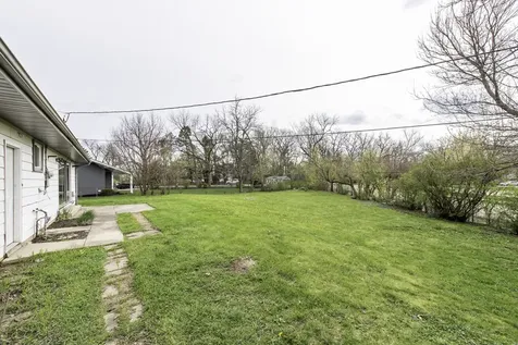 2625 Varonen Avenue Waukegan IL 60087