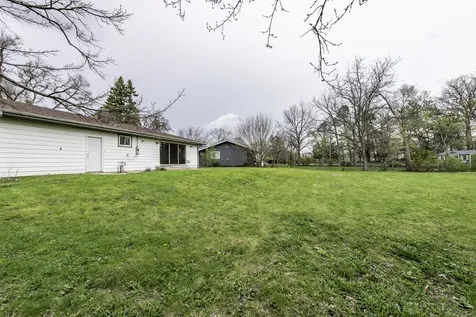 2625 Varonen Avenue Waukegan IL 60087