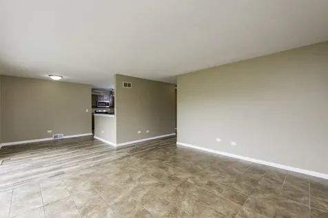 2625 Varonen Avenue Waukegan IL 60087