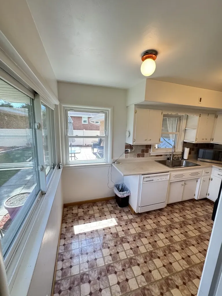 901 Brookline Lane Park Ridge IL 60068