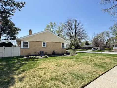 901 Brookline Lane Park Ridge IL 60068
