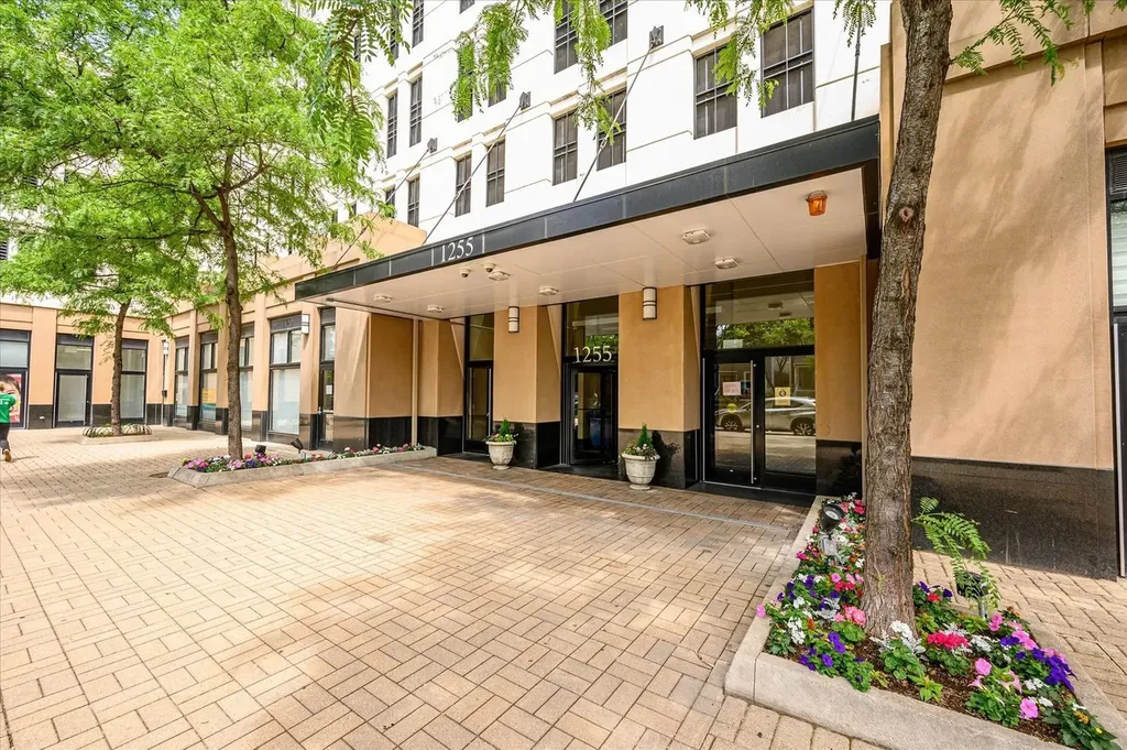1255 South State Street Chicago IL 60605