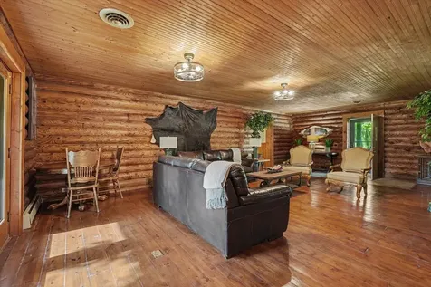 2431 North 1450 East Road White Heath IL 61884