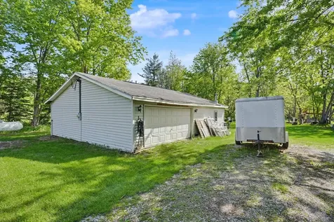 2431 North 1450 East Road White Heath IL 61884