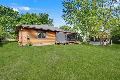 2431 North 1450 East Road White Heath IL 61884
