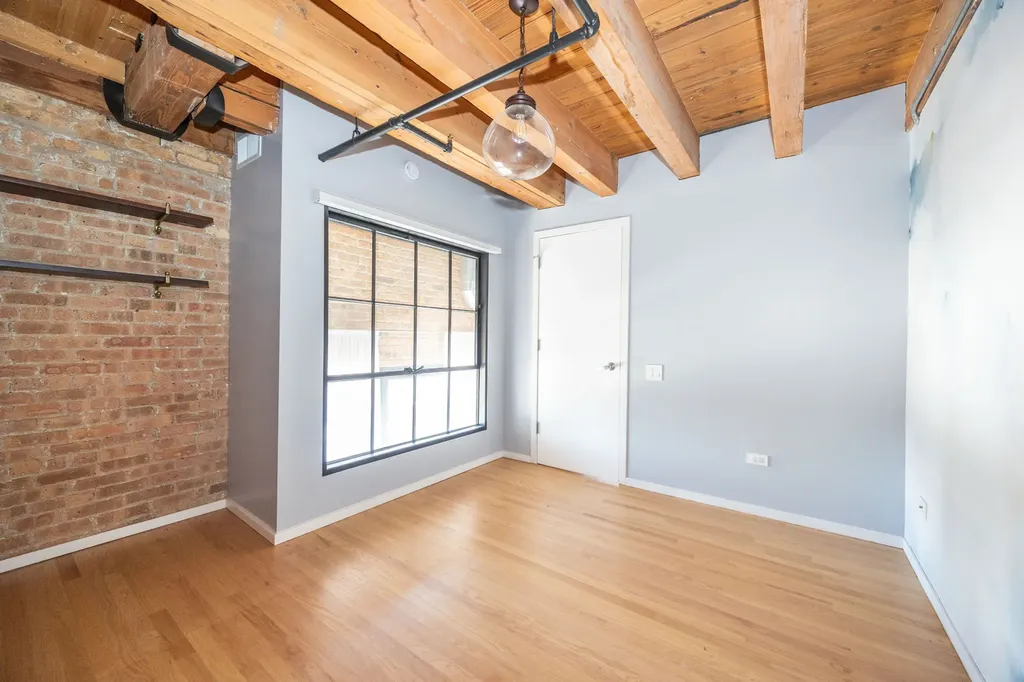 1727 South Indiana Avenue Chicago IL 60616