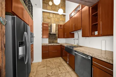1727 South Indiana Avenue Chicago IL 60616