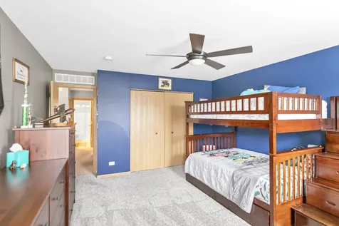422 Westport Drive Pingree Grove IL 60140