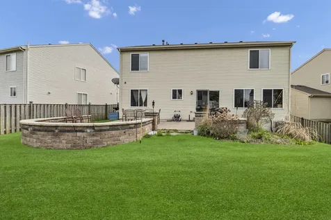 422 Westport Drive Pingree Grove IL 60140