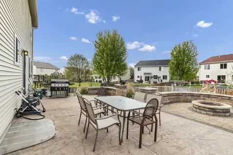 422 Westport Drive Pingree Grove IL 60140