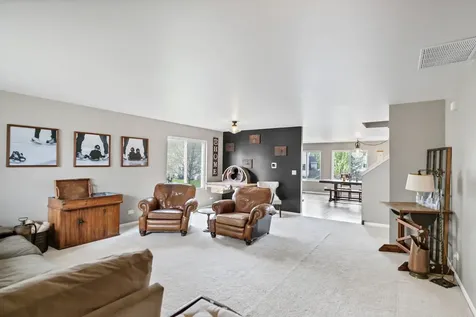 422 Westport Drive Pingree Grove IL 60140