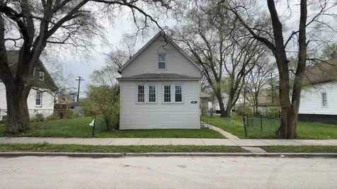 10721 South Wentworth Avenue Chicago IL 60628