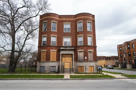 7157 South Yale Avenue Chicago IL 60621