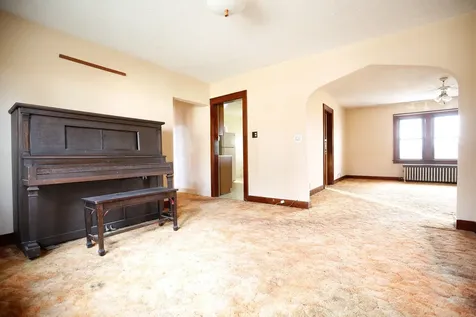 7916 West Pines Road Polo IL 61064
