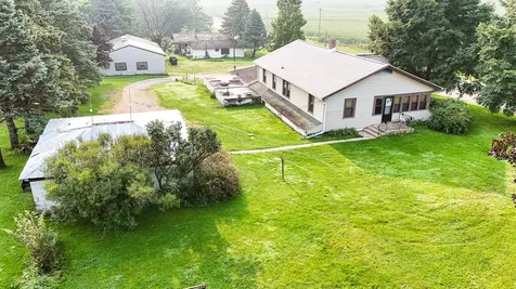 7916 West Pines Road Polo IL 61064