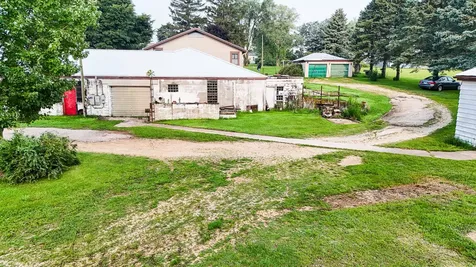 7916 West Pines Road Polo IL 61064