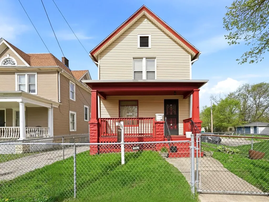 315 Richards Street Joliet IL 60433