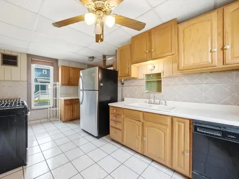 315 Richards Street Joliet IL 60433