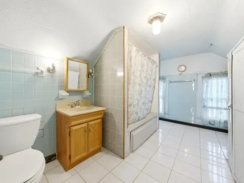 315 Richards Street Joliet IL 60433
